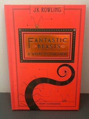 Fantastic Beasts and Where to Find Them by Newt Scamander Harry Potter Book